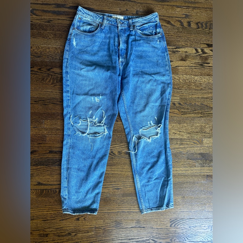 Free people relaxed fit distressed jeans